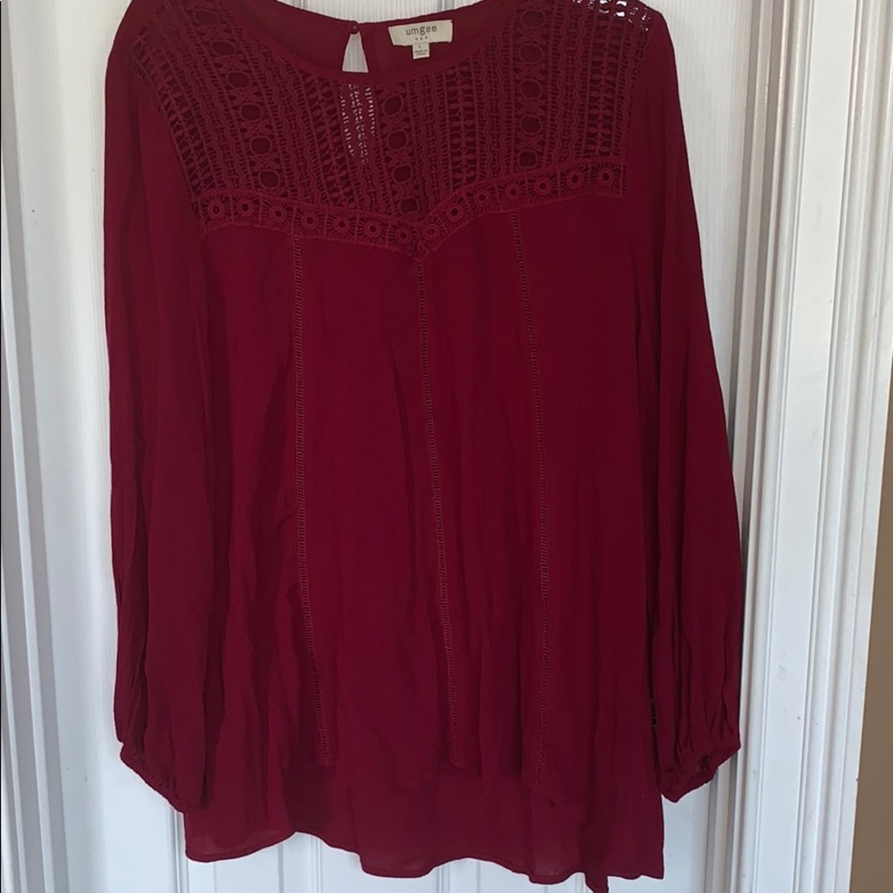 Ladies Boutique Top Umgee NWOT Large Maroon color